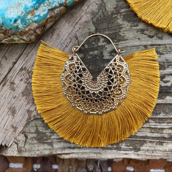 Anthropologie Amelia Filigree Silk Hoop Earrings - Picture 3 of 5